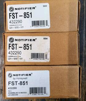 Notifier Fst-851 135 Fixed Temp Heat Detector Inch Ivory Clip/flashscan - 3 Avail