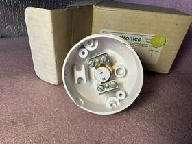 Pyrotronics Dt-135cs Heat Detector