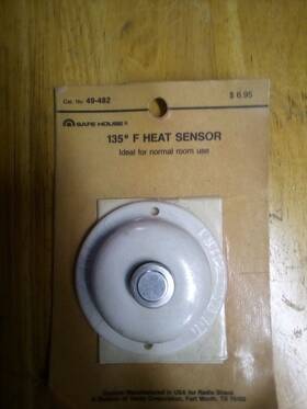 Radio Shack 49-482 Vintage 135 Degree Heat Sensor